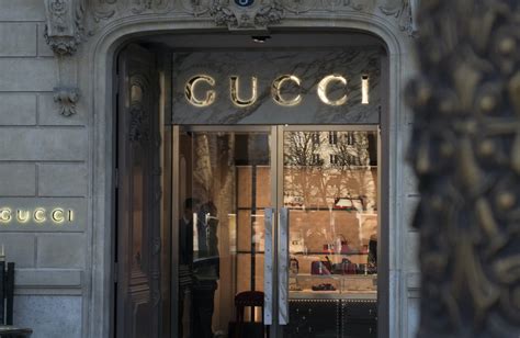 responsabile marketing gucci italia|Gucci appoints three new communications and marketing .